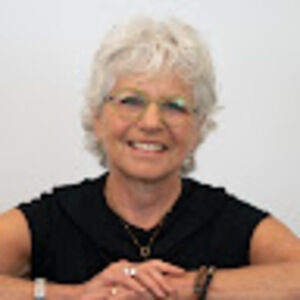 Meet your Posher, Laurie